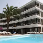 Jacarandas Apartment