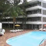 Jacarandas Apartman *